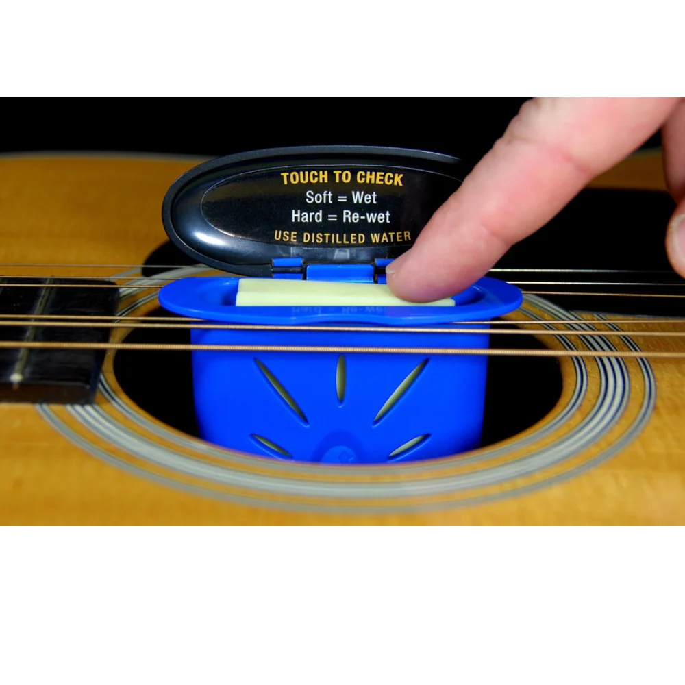 Music Nomad MN300 Acoustic Soundhole Humidifier - Image 4